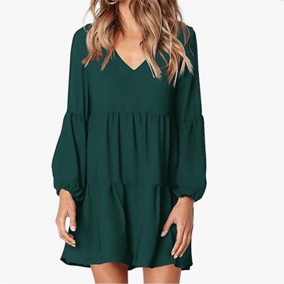 Elegant Emerald Green Long Sleeve Tiered Dress, XL - Picture 1 of 7